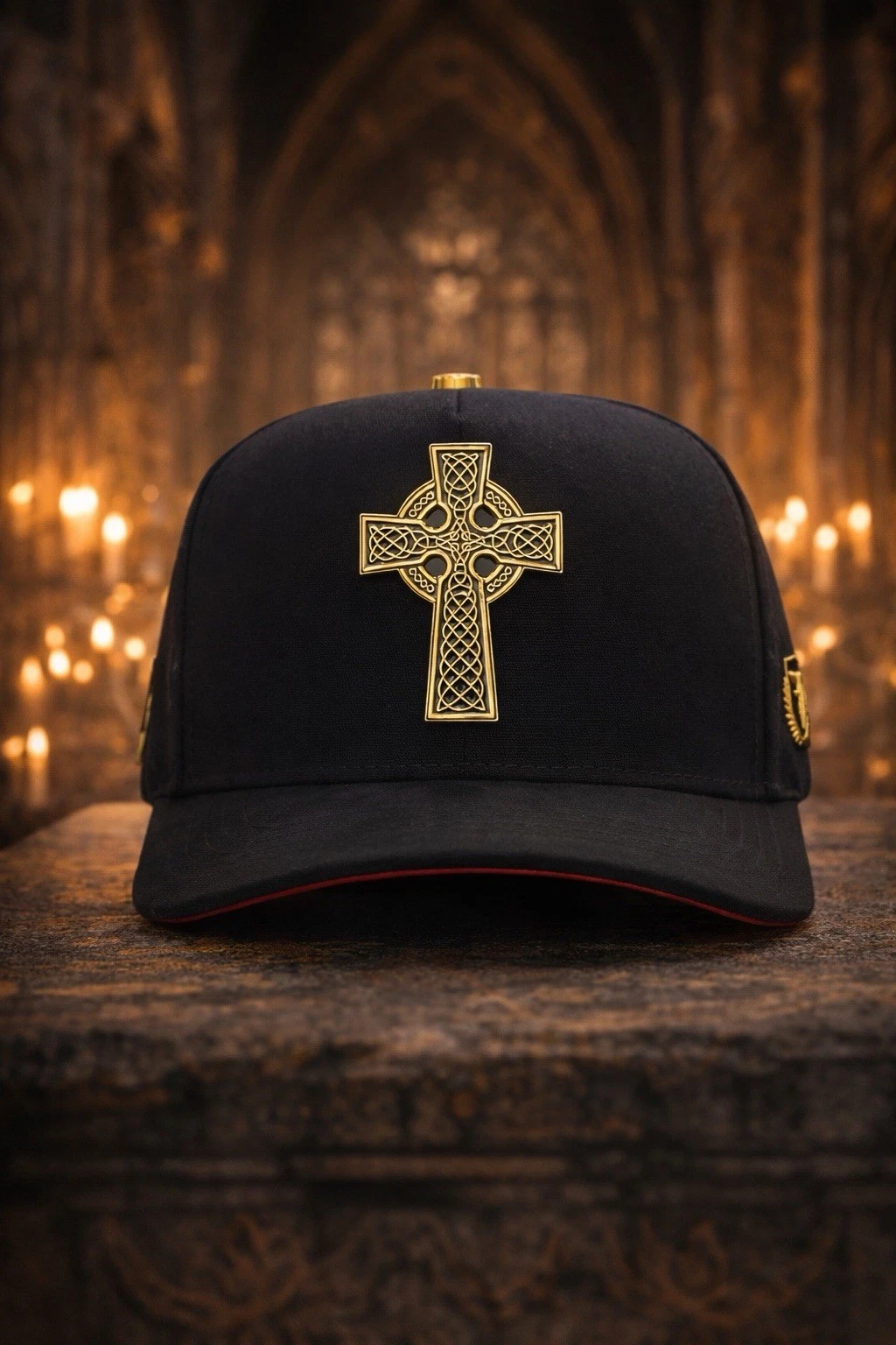 GORRA UNISEX FERRETI HATS PREMIUM FT147 'CRUZ DORADA'